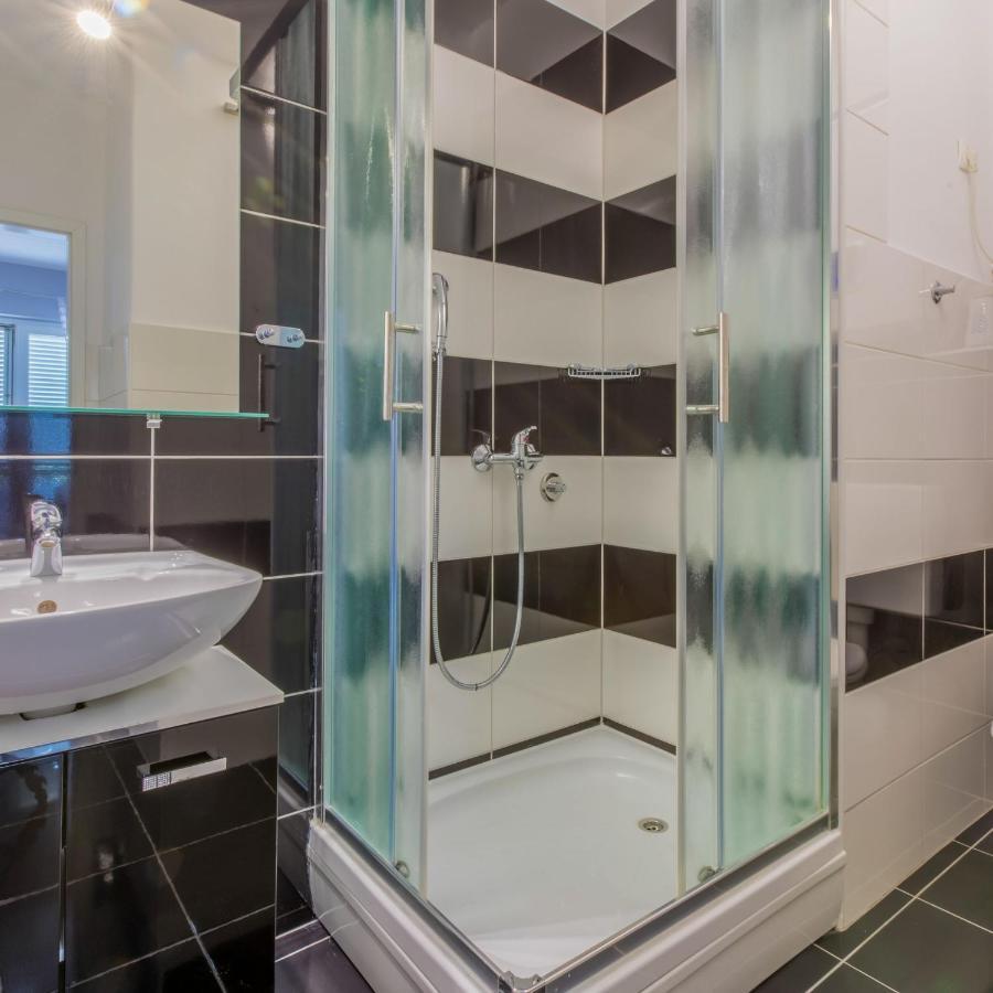 House Diana Hotel Dramalj Bagian luar foto